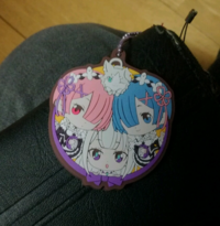 皆さん ストラップやキーホルダーってどこに付けてますか この前 Yahoo 知恵袋