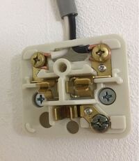 エアコン設置工事の際に専用回路増設工事も依頼しました 0v Yahoo 知恵袋