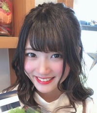 そっくり卓球 かこちんって 妻の友人にそっくり 年はかこちんより Yahoo 知恵袋