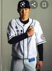 西武ライオンズ源田選手のユニフォームの着こなしについて 源田選手が Yahoo 知恵袋