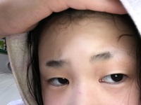 子どもの顔の産毛剃ったりしないですよねぇ 剃っている方は 何歳くらいか Yahoo 知恵袋