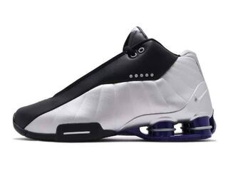 ナイキショックスbb4nikeshoxbb4のバッシュ スニーカー Yahoo 知恵袋