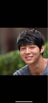 芸能人ですか パク ユチョン 韓 박유천 中 朴有天 英 Parkyu Yahoo 知恵袋