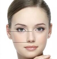 目の下から鼻の先まで何センチありますか 写真の線から線までです 僕4 6なん Yahoo 知恵袋