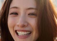 芸能人の違和感ある歯並び 向井理さんの歯って上の歯のuの字が Yahoo 知恵袋