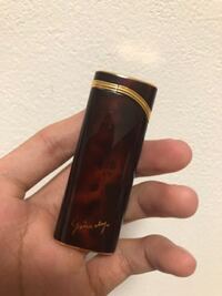 ジバンシーのガスライターの石の変え方がよくわかりません 石は買って Yahoo 知恵袋