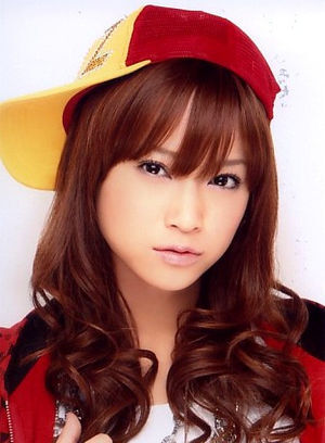 元モーニング娘 の亀井絵里の大ファンですけど今 どうしているか知り Yahoo 知恵袋