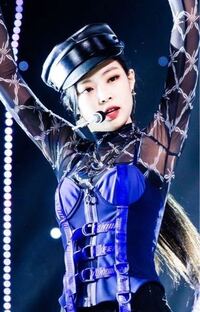 Kpopアイドルはよくブランド物の衣装を 着ていますが 着たら Yahoo 知恵袋