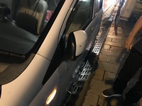 サイドミラー同士の接触事故にあいました サイドミラーの外側には Yahoo 知恵袋