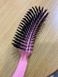 ヘアブラシのお手入れ方法について 木製 豚毛のヘアブラシに Yahoo 知恵袋