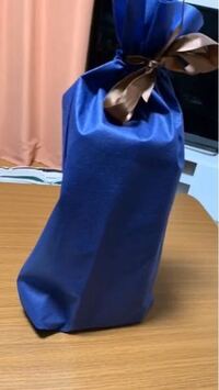 彼女にクリスマスプレゼントでスニーカーをプレゼントしたいと思ってるのですが Yahoo 知恵袋