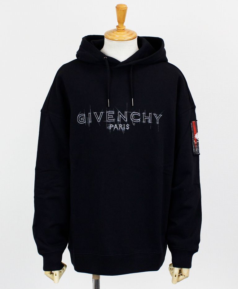 ジバンシーのパーカーのサイズ感についてバイマでGIVENCHYのパ ジバンシーのパーカーのサイズ感についてバイマでGIVENCHYのパ