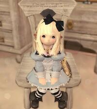 ff14の質問です ネットでこの写真を見つけたのですがこの頭装備の名前分かりますかね？