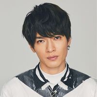 Snowmanの深澤辰哉さんが 歩くゼクシィって言われてる Yahoo 知恵袋