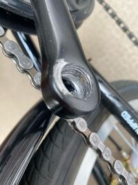 自転車 の ペダル が 外れ た