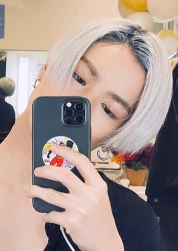 稼ぐ オークション あいまいさ 吉野 北 人 愛用 スマホケース Vilis Jp