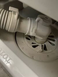 洗濯機の排水ホースについての質問です 結束バンドで締めるタイプの Yahoo 知恵袋