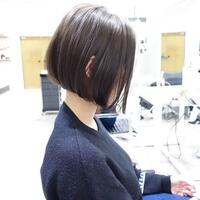 ３月くらいに縮毛矯正をかけた者です 今はセミロングで学校に行く時髪を結ぶので Yahoo 知恵袋