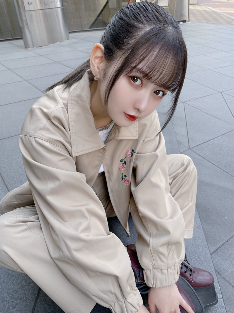 この佐藤ノアさんが来ている服はどこのお洋服ですか Dear Yahoo 知恵袋