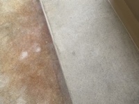 ベランダの床の汚れについてこの赤茶色っぽい汚れはなんですか どうやったら落ち Yahoo 知恵袋