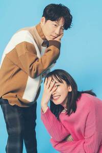 星野源さんのこのセンター分けっぽい髪型はパーマですか それともアイロン Yahoo 知恵袋