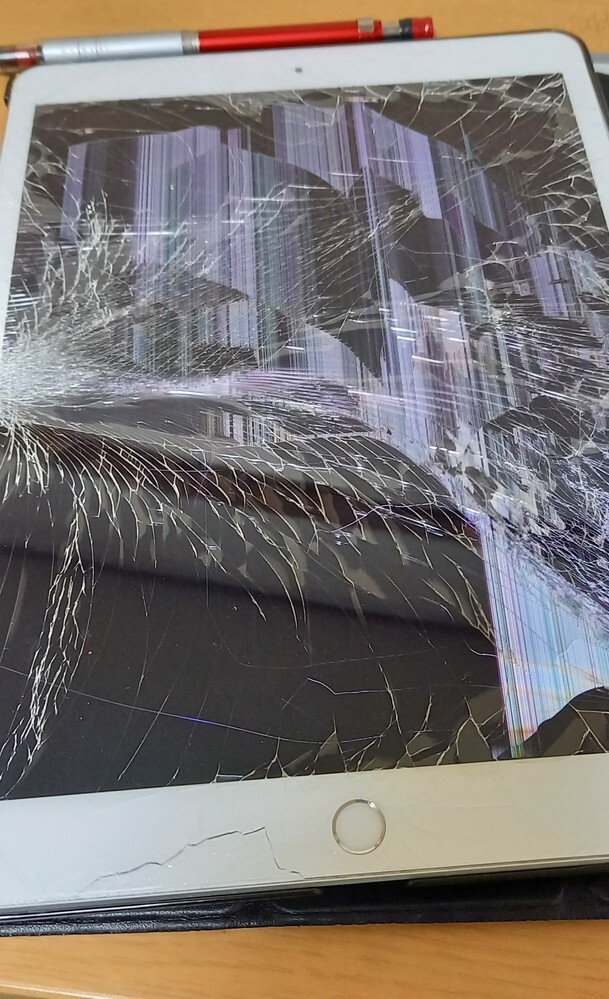 iPad壊れています iPadの故障の原因はなに？現役修理屋が症状別に解説いたします