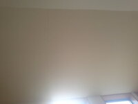 ２階吹き抜け部分の天井の亀裂 クラックについて教えてください 教えて 住まいの先生 Yahoo 不動産