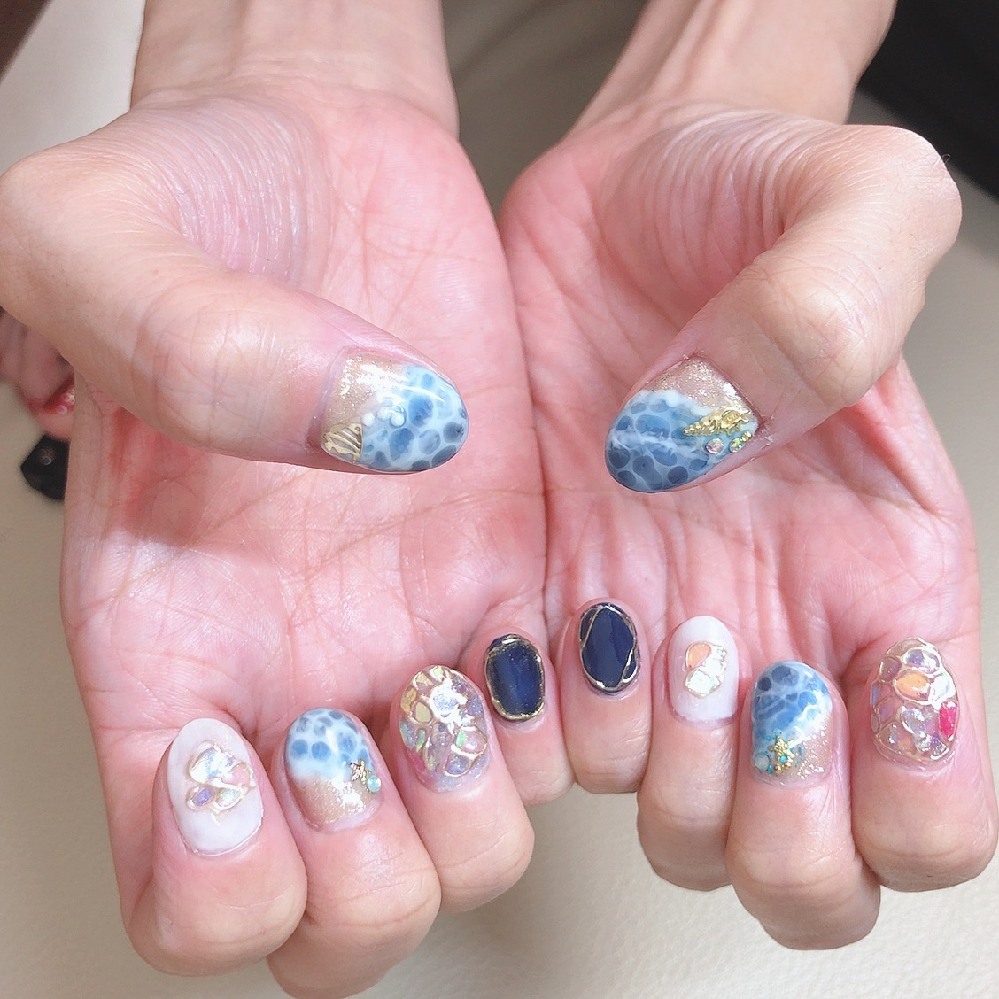 痛ネイルを始めたいです プロの方教えて下さい 私は仕事でイラス Yahoo 知恵袋