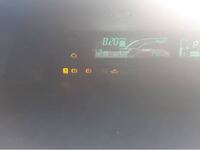 アクアの警告灯について 7年目 12万キロです 走行中に突然複数のチェ Yahoo 知恵袋