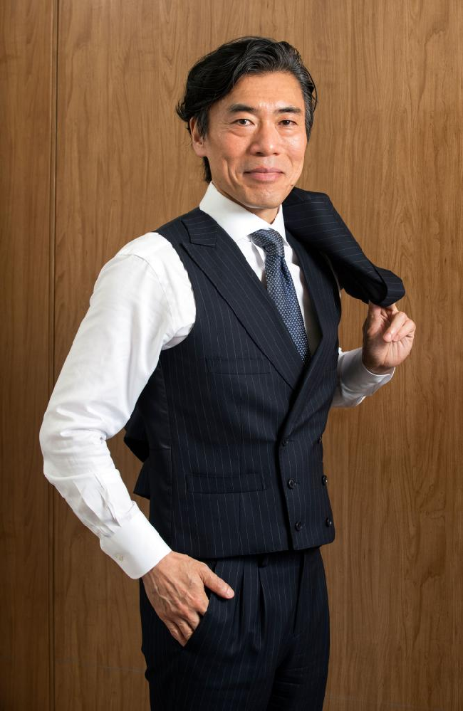 ５５歳でこの容姿だとかなりイケメンじゃあないですか Yahoo 知恵袋