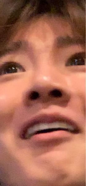 このジフンがロック画面にしていたジュンギュの画像って元は何ですか Yahoo 知恵袋