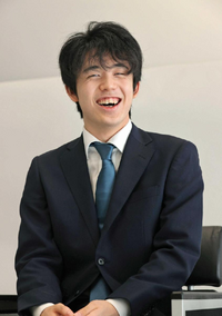 囲碁のプロフェッショナルである 棋士 と将棋のプロフェッショナルで Yahoo 知恵袋