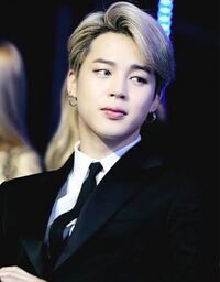 Btsのジミンのこういうヘアスタイルってなんていう名前ですか Yahoo 知恵袋