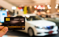 クレジットカードで新車、あるいは中古車の購入はできるのでしょうか。 