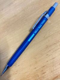 添付画像はぺんてるのシャープペンシルp5です このようなグリップと Yahoo 知恵袋