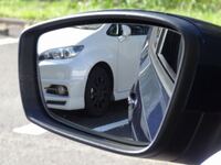 左バック駐車 右サイドミラー の見え方私はバック駐車が苦手で 特 Yahoo 知恵袋