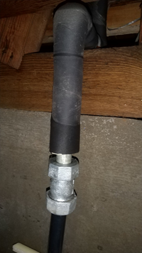 鋼管 15a と塩ビ管 16 をlaジョイントで接続したんら1週間後に塩ビ管 Yahoo 知恵袋