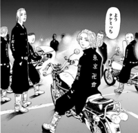 某ヤンキー漫画のバイク乗りはノーヘルですが これって30年以上前の Yahoo 知恵袋