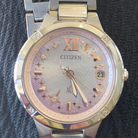 シチズン、クロスシーのこの時計、なんて言う機種がわかる方いたら教えてください。よろしくお願いします。 