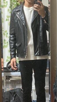 ライダースジャケットのインナーはこれで大丈夫でしょうか イン Yahoo 知恵袋