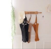 生後4ヶ月の赤ちゃんに サスペンダーは 着せにくいでしょうか あと これ Yahoo 知恵袋