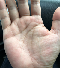 こんにちは お世話になります 自分の手相の事が気になっています 自 Yahoo 知恵袋