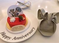 至急 ディズニーのシャーウッドガーデン レストランってありますよね Yahoo 知恵袋