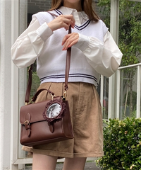 写真のwegoのバッグについてです このバッグは裏 写真だと見えないです Yahoo 知恵袋