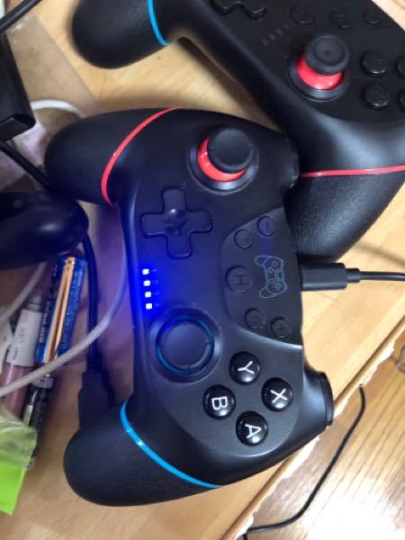 緊急です！友達のスイッチにプロコンを繋いだのですが自分のスイッチに