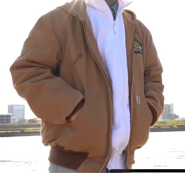 このようなジャケットの名前をなんて言いますか？