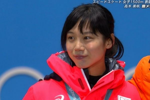 高木美帆さんは可愛いですね 石川佳純も可愛いですが どちらを彼女に Yahoo 知恵袋