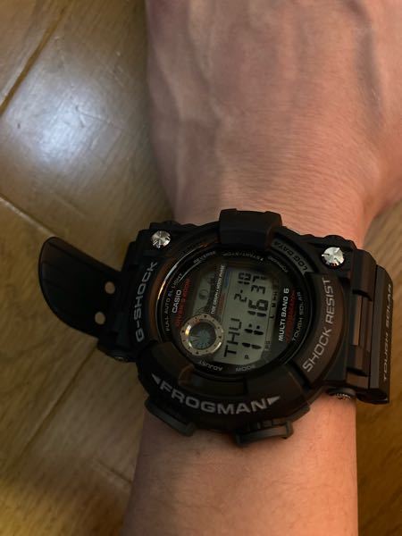 g-shock ベルト オファー 余る