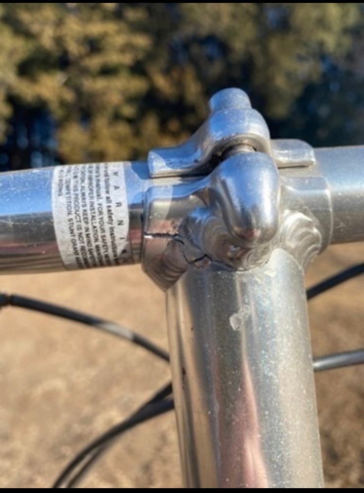 BD-1のクラック問題について初期型のBD-1はシートポストや