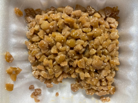 納豆に付着している点はカビですか 回答よろしくお願いします Yahoo 知恵袋